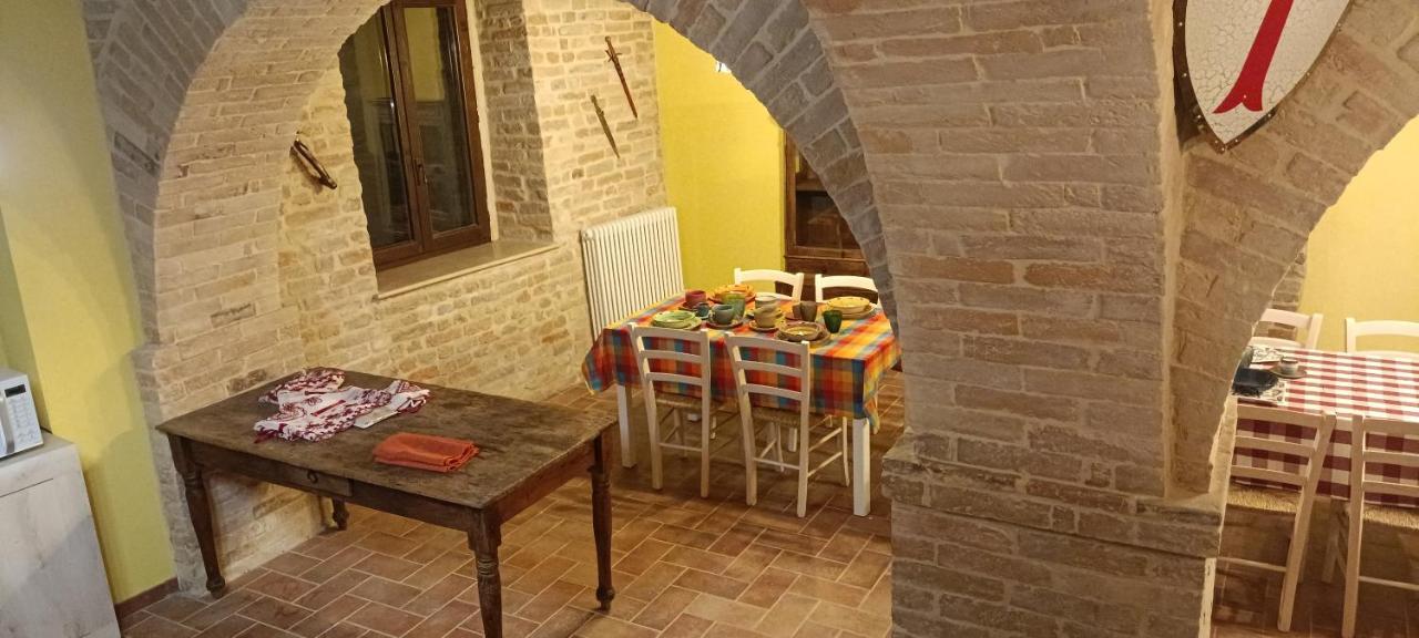 I Templari - Affittacamere Castignano Ngoại thất bức ảnh